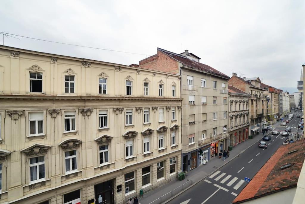 True Zagreb Centrally Located & Spacious Apartment Εξωτερικό φωτογραφία